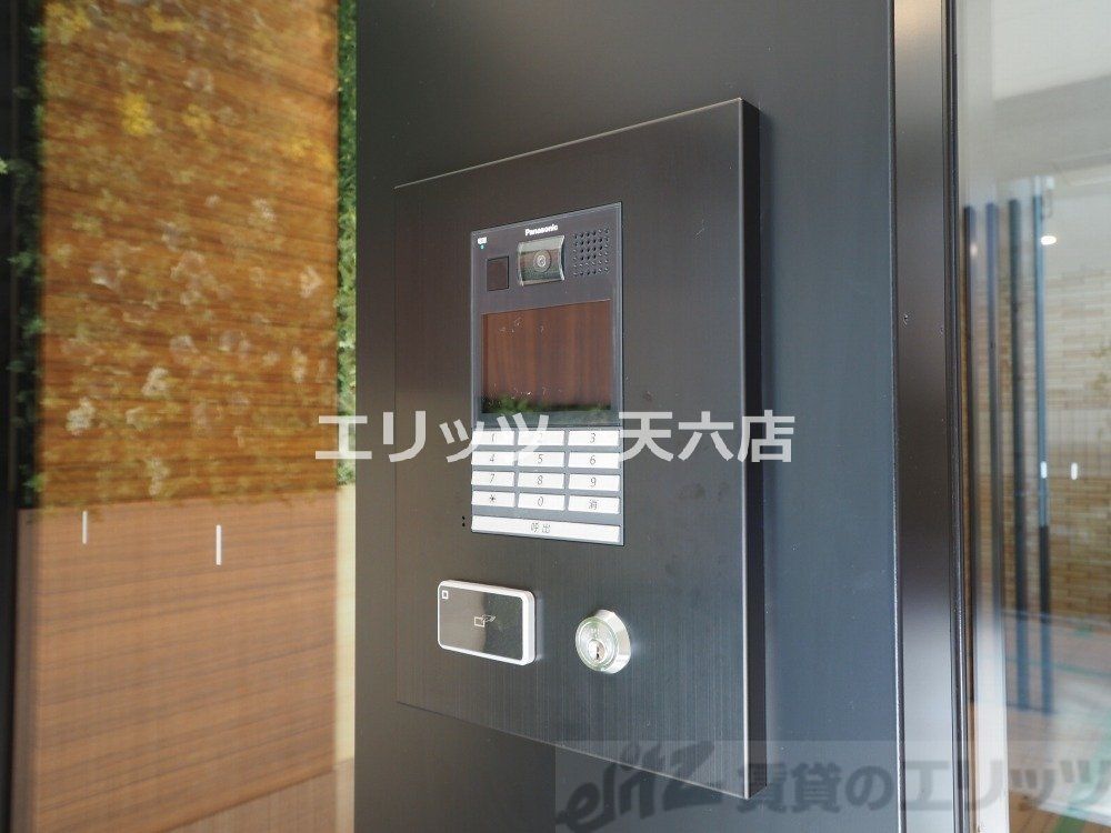 セキュリティ　下駄箱