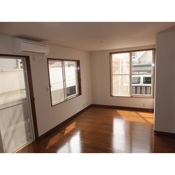 居室・リビング　リビング