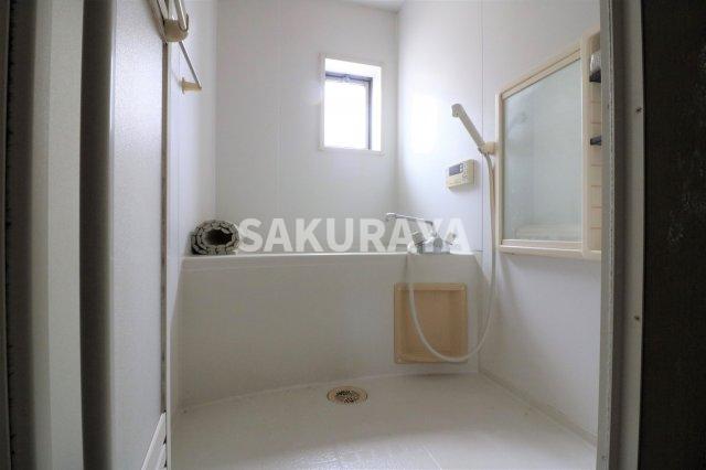 バス・シャワールーム　現況と異なる場合がございます。