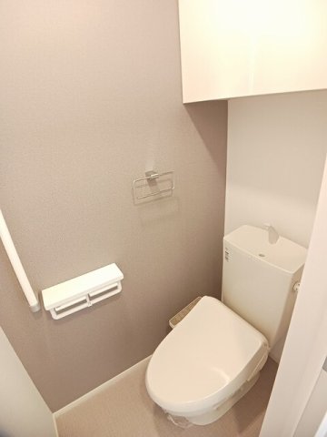 トイレ　ゆったりとした空間のトイレです