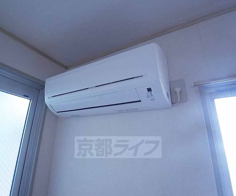 その他設備　エアコン１基が標準装備です。