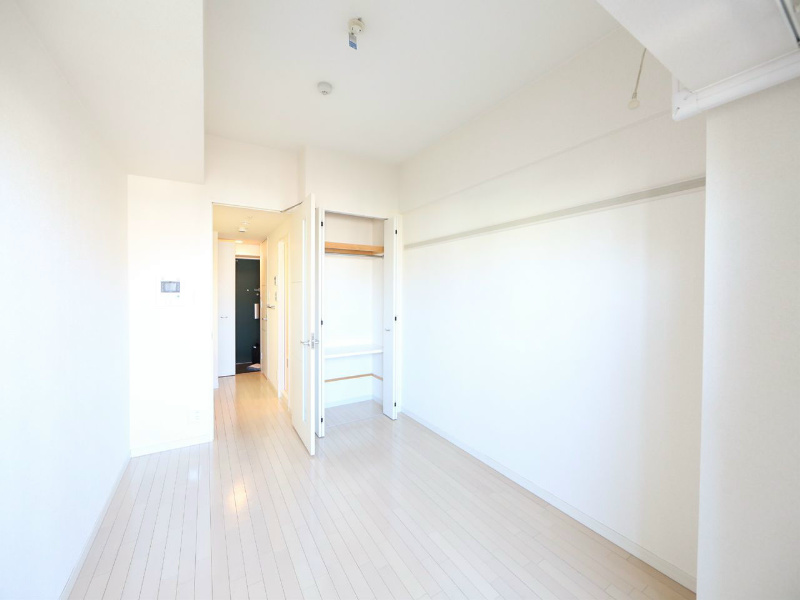 その他部屋・スペース　洋室6帖　クローゼット付（収納充実してます）