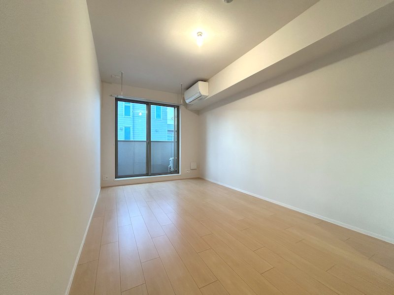 居室・リビング　※別部屋参考写真