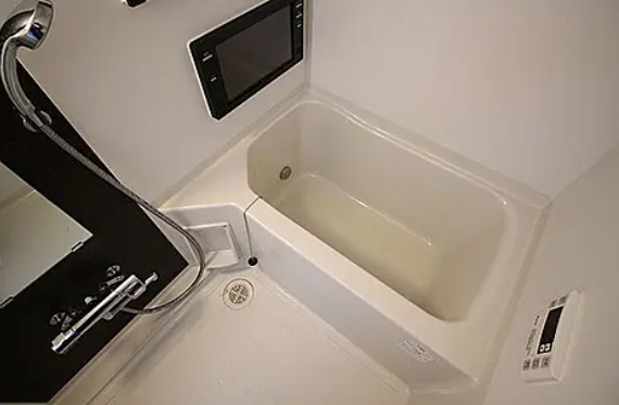 バス・シャワールーム　風呂