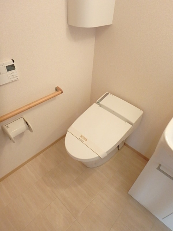 トイレ　図面と現状に相違がある場合には現状を優先