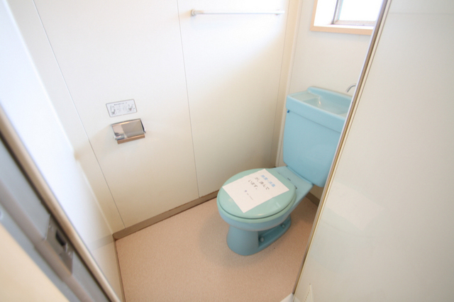 トイレ　別室の参考写真です。※現況優先