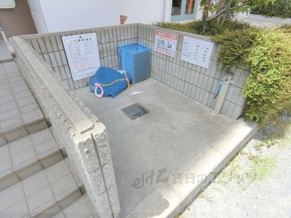 その他設備　ゴミ置き場