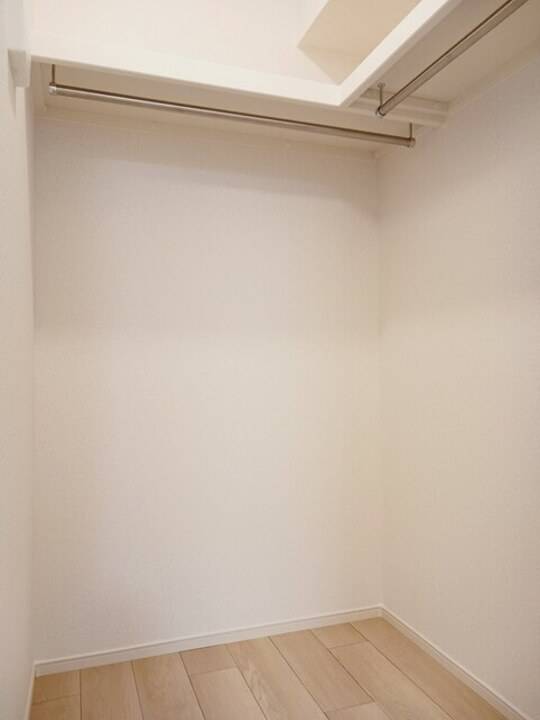 収納　ウォークインクローゼット