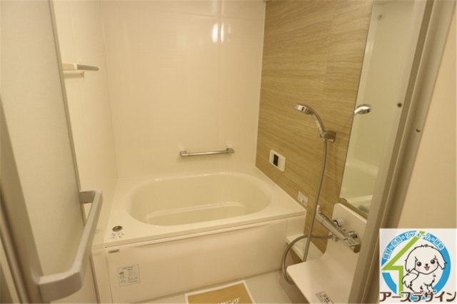 バス・シャワールーム　パース写真