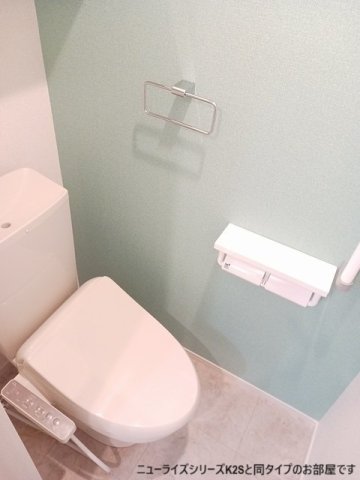 トイレ　トイレもきれいです