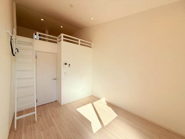 居室・リビング　同シリーズ物件のモデルルームになります※現況優先