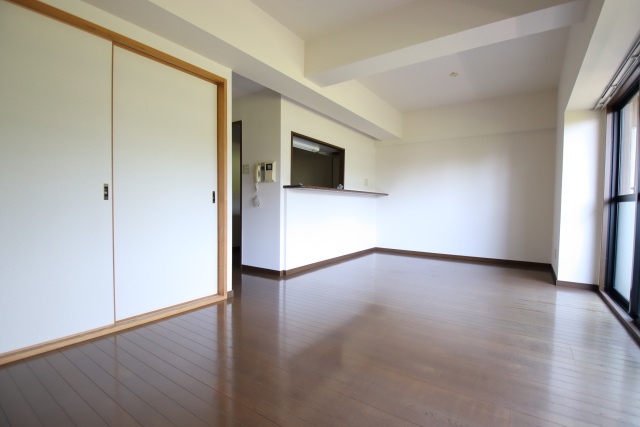 居室・リビング　別室の参考写真です。※現況優先