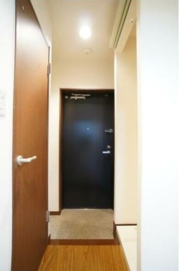 玄関　※同仕様写真含む