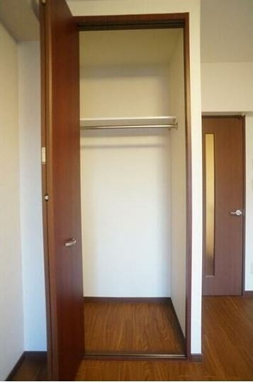 収納　※同仕様写真含む