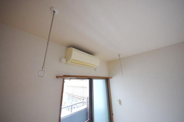 その他　室内物干し完備