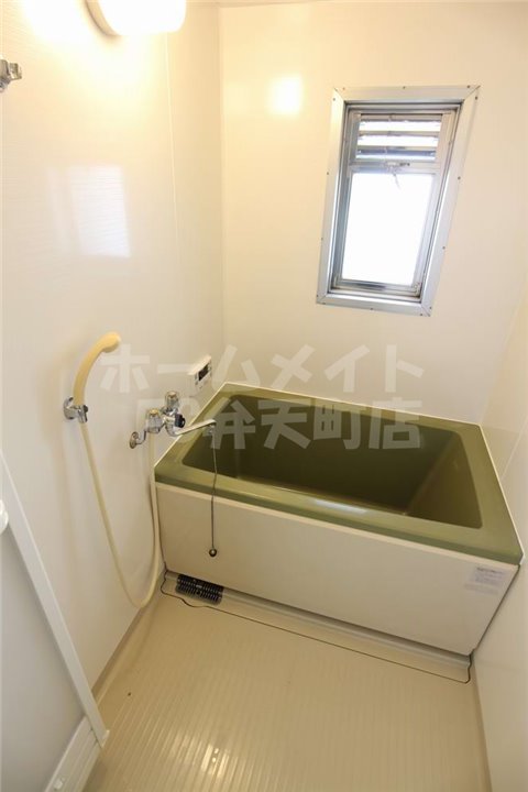 バス・シャワールーム　日々の疲れを癒すお風呂付です