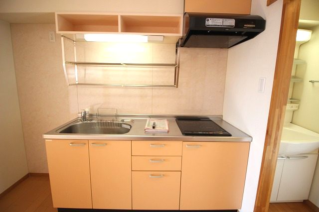 キッチン　キッチンでお料理をお楽しみください