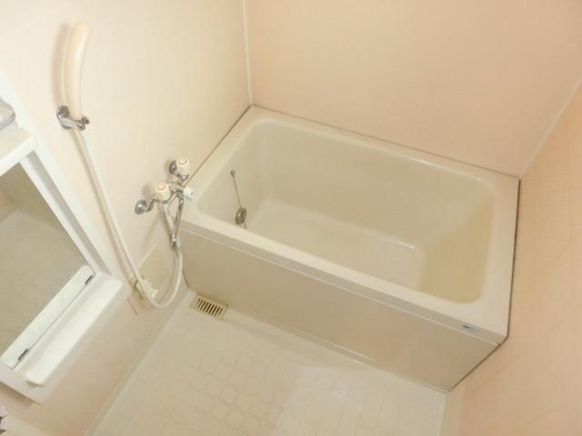 バス・シャワールーム　追い焚き機能あります