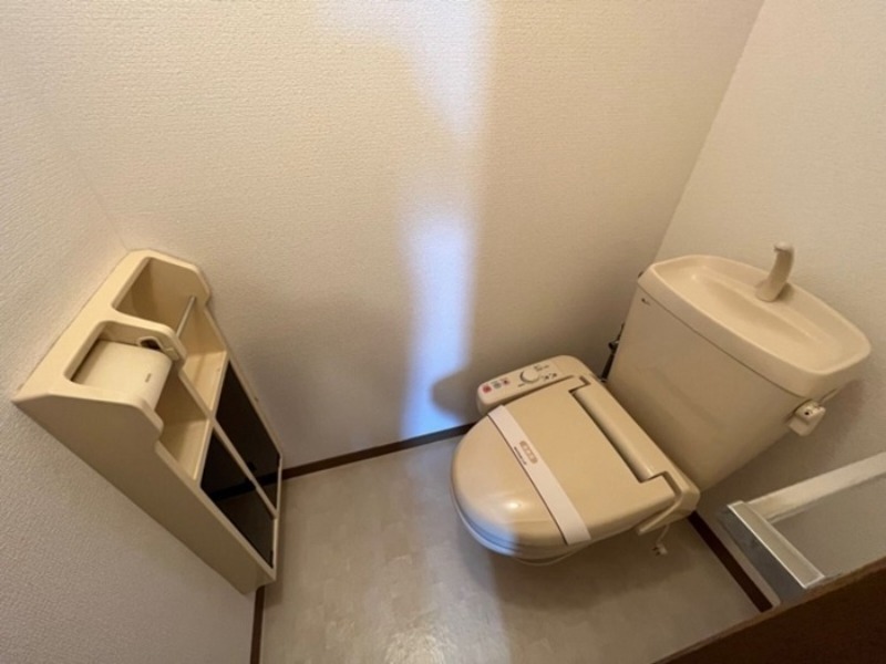 トイレ　図面と現状に相違がある場合には現状を優先