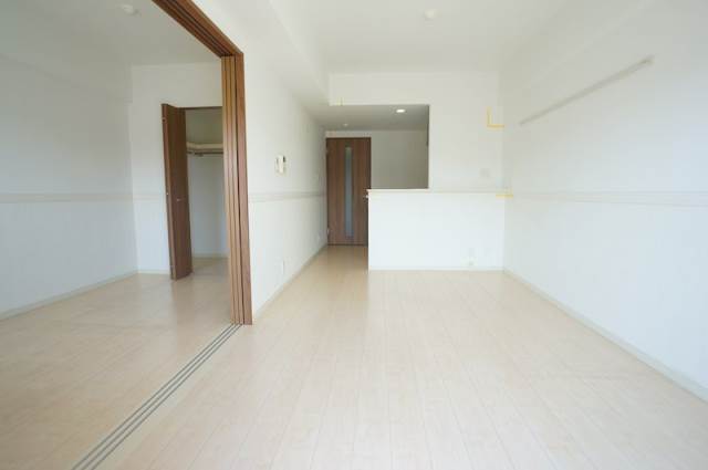 居室・リビング　別号室