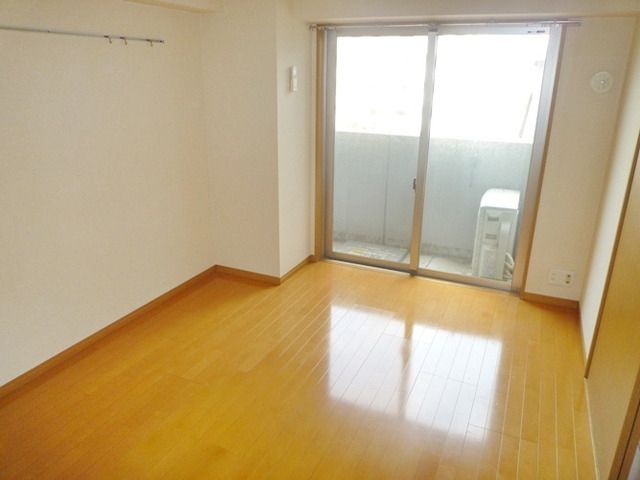 その他設備　★洋室5.8帖★