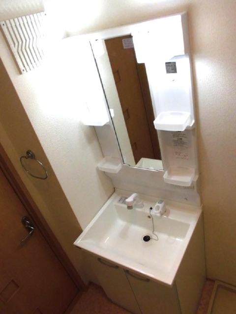 洗面設備　洗髪洗面化粧台