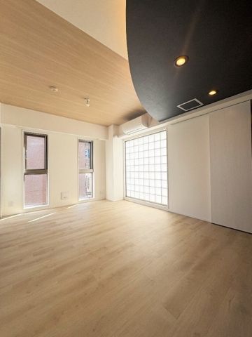 居室・リビング　☆明るい居室☆