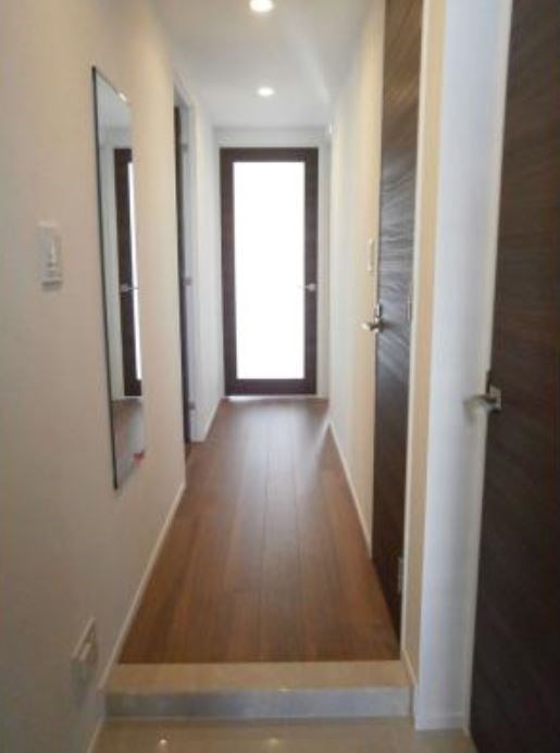 玄関　※参考写真※