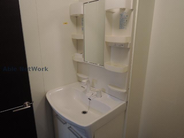 洗面設備　洗髪洗面台