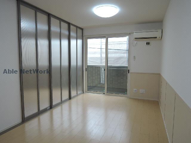 居室・リビング　リビング