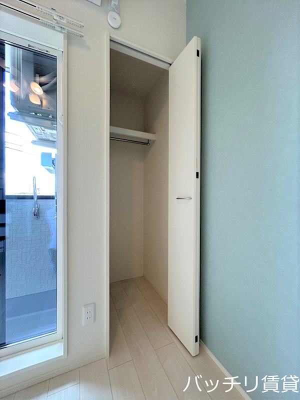 収納　画像は同型タイプの為、現状を優先致します。