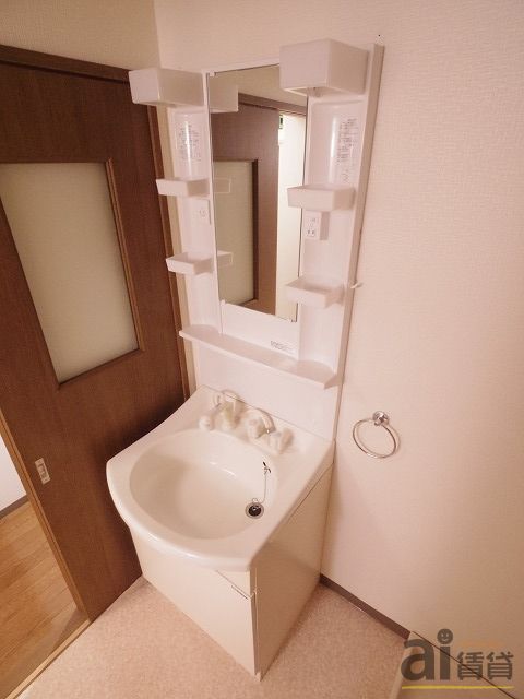 洗面設備　※同仕様写真です