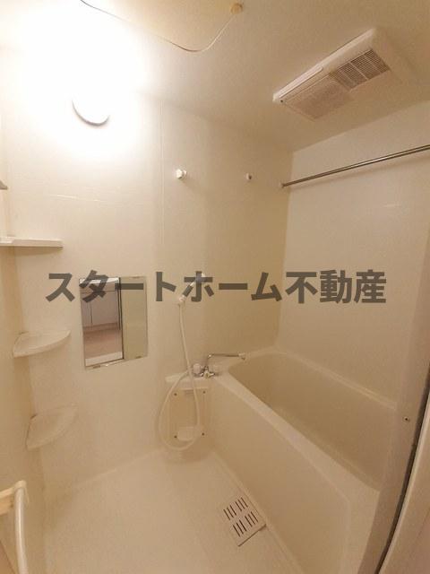 バス・シャワールーム　お風呂で日々の疲れを落としましょう