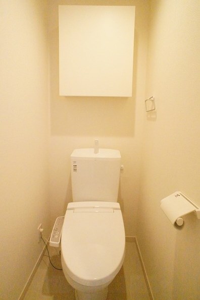 トイレ　毎日使うものだから、人に優しく清潔な温水洗浄機能付きトイレ