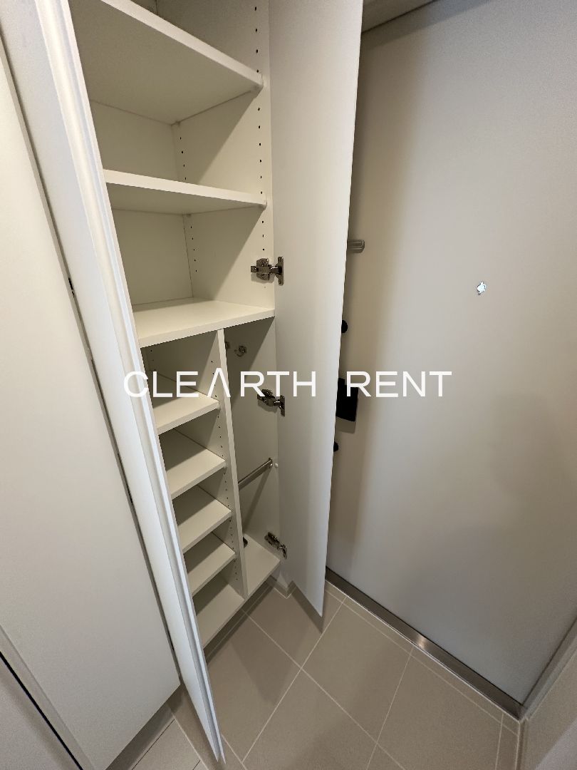 玄関　シューズボックス