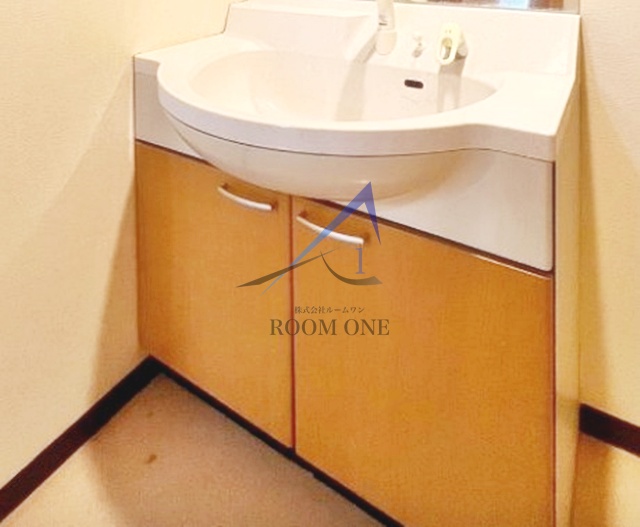 洗面設備　洗面台です。