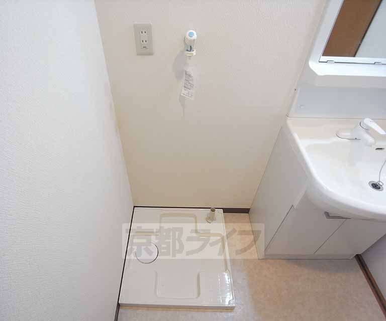 その他設備　洗濯機置場です。