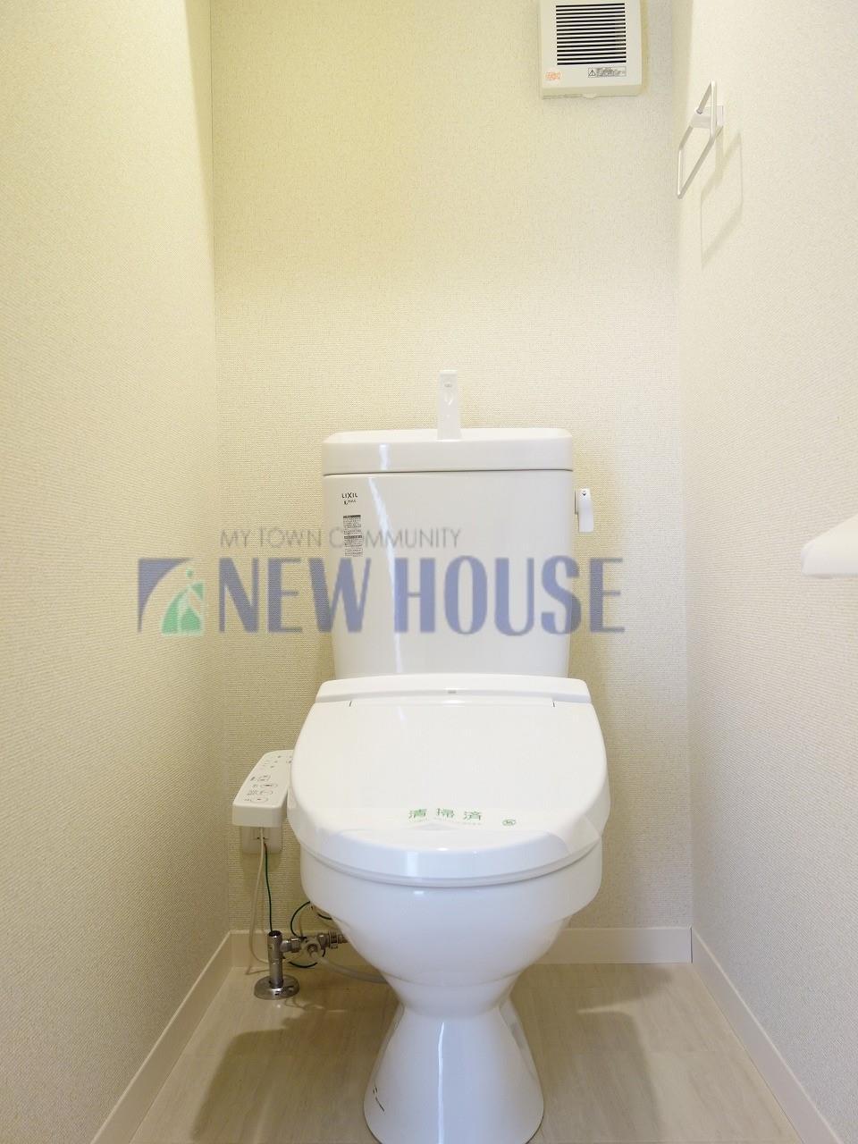 トイレ　洗浄機能付きトイレです