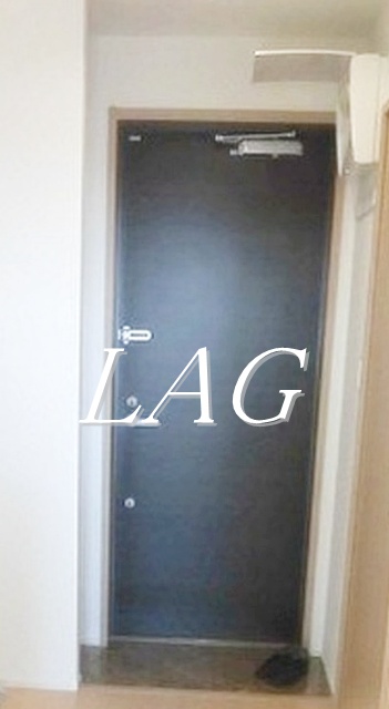 玄関　玄関です。