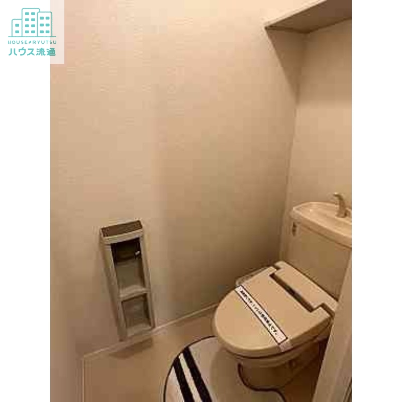 トイレ　※別号室の写真です。