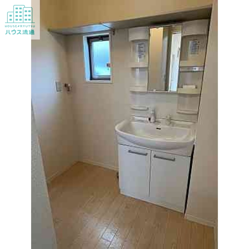 洗面設備　※別号室の写真です。