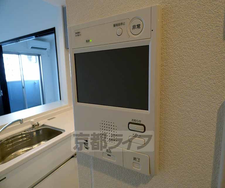 セキュリティ　白を基調にしたお部屋です。