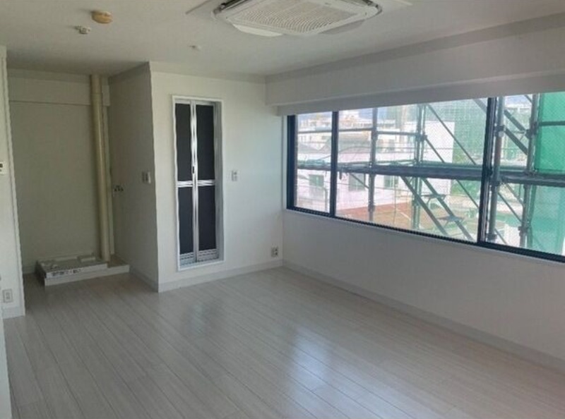 居室・リビング　図面と現状に相違がある場合には現状を優先