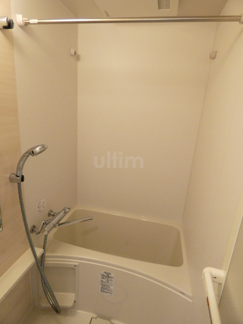 バス・シャワールーム　※別のお部屋の写真です