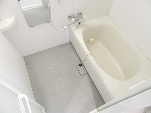 バス・シャワールーム　※室内は現況を優先します