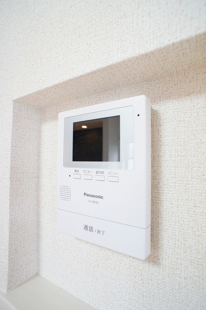 セキュリティ　安心のＴＶモニター付きインターホン