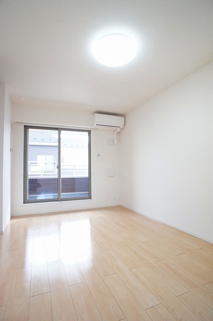 居室・リビング　リビング日当りバッチリが写真でわかりますね☆