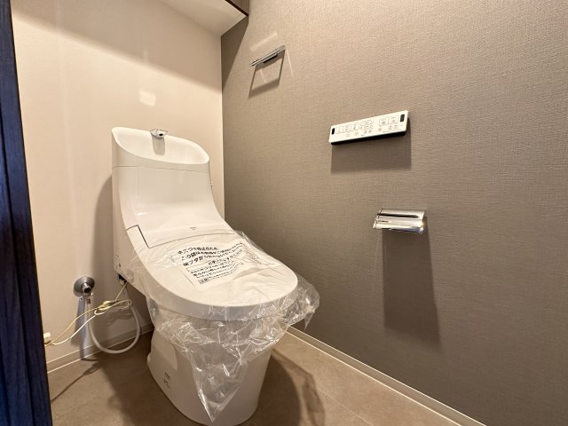 トイレ　同一タイプです。