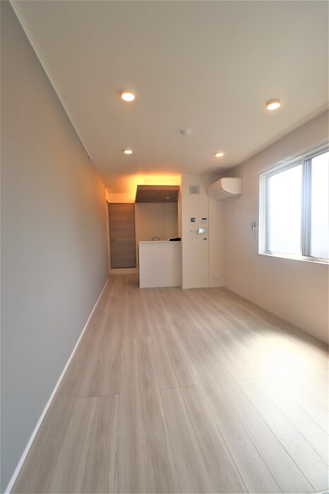 居室・リビング　☆明るい洋室☆