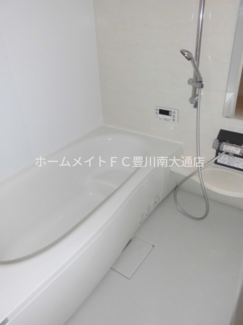 バス・シャワールーム　同型別部屋写真